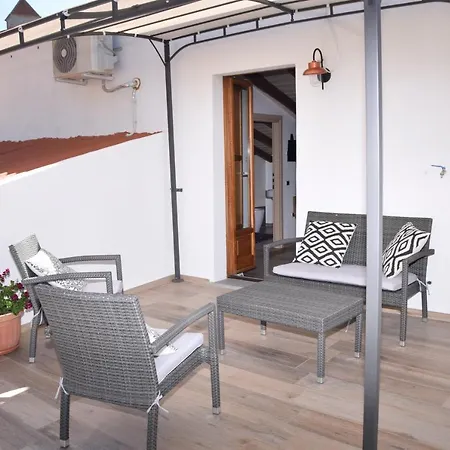 Antico Borgo Bed & Breakfast *